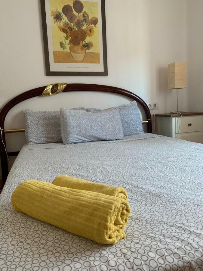 La Casa De Los Tres Amigos Sagunto 外观 照片